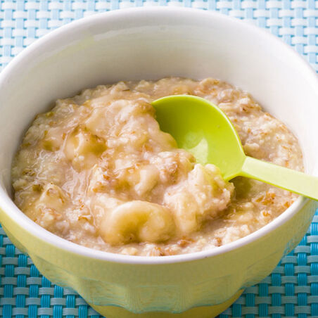 Banane mit 4-Korn-Flocken Banane mit 4-Korn-Flocken