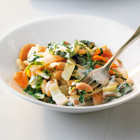 Gemüseragout mit weißen Bohnen Gemüseragout mit weißen Bohnen