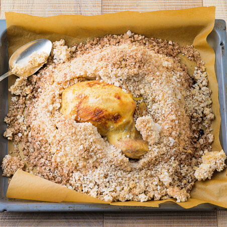 Tomaten-Hähnchen in Salzkruste Tomaten-Hähnchen in Salzkruste