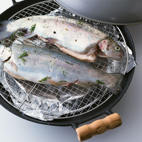 Golden geräucherte Forelle Golden geräucherte Forelle