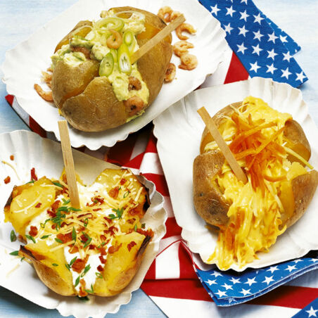 Baked Potatoes mit Sour-Cream-Füllung Baked Potatoes mit Sour-Cream-Füllung