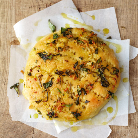 Pizzabrot mit Kräutern Pizzabrot mit Kräutern