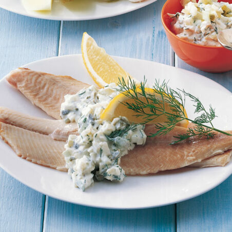 Räucherfisch mit Apfelsauce Räucherfisch mit Apfelsauce