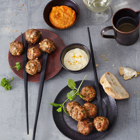 Fleischbällchen-Fondue Fleischbällchen-Fondue