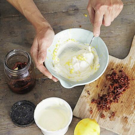 Ofengemüse mit Tomaten-Ziegenkäsecreme Ofengemüse mit Tomaten-Ziegenkäsecreme
