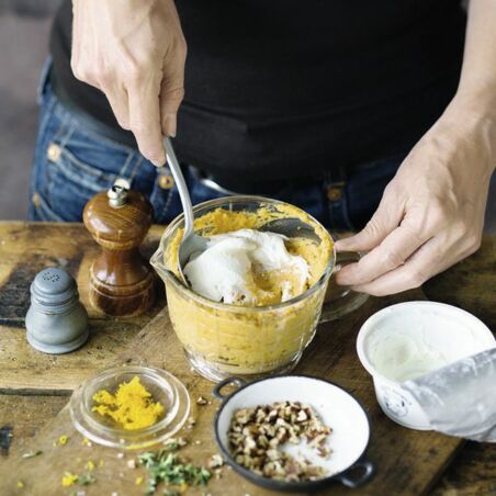 Ziegenkäse-Süßkartoffel-Thymian-Aufstrich Ziegenkäse-Süßkartoffel-Thymian-Aufstrich