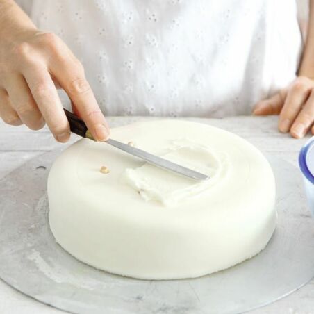 Mehrstöckige Torten aufbauen Mehrstöckige Torten aufbauen