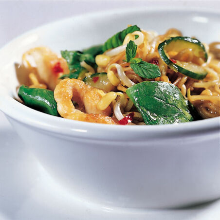 Gebratene scharfe Nudeln Gebratene scharfe Nudeln