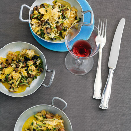 Gebratener Reis mit Gemüse Gebratener Reis mit Gemüse