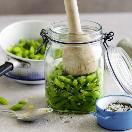 Schnippelbohnen mit Bohnenkraut und Thymian Schnippelbohnen mit Bohnenkraut und Thymian