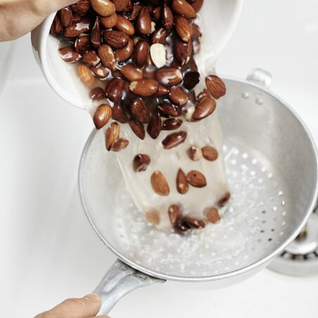 Nussmilch besser selber machen Nussmilch besser selber machen