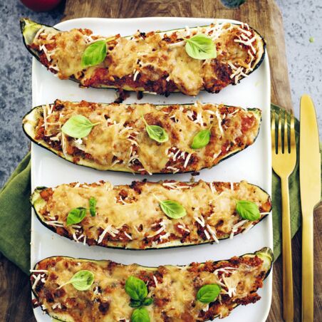 Gefüllte Zucchini mit Couscous Gefüllte Zucchini mit Couscous