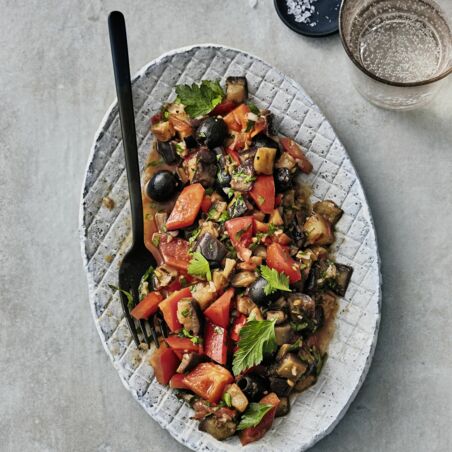 Auberginensalat
mit Oliven Auberginensalat
mit Oliven