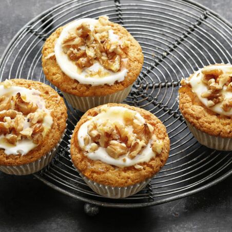 Walnussmuffins mit Joghurt Walnussmuffins mit Joghurt