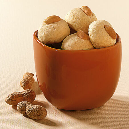 Erdnuss-Karamell-Kugeln Erdnuss-Karamell-Kugeln