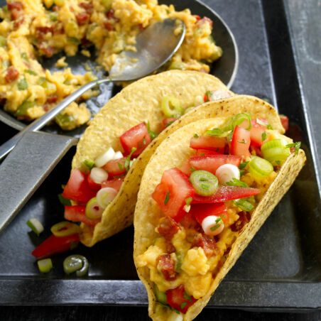Tacoshells mit Chorizo-Rührei Tacoshells mit Chorizo-Rührei