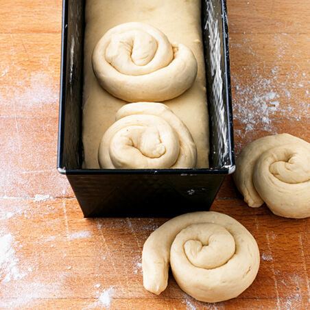 Rosenbrot mit Sesam Rosenbrot mit Sesam