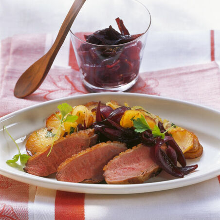 Entenbrust mit Zwiebelconfit Entenbrust mit Zwiebelconfit
