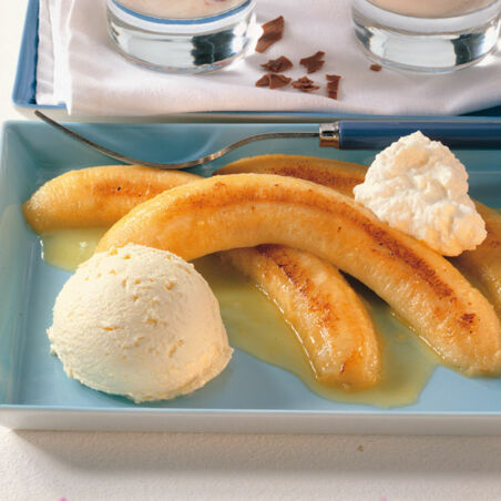Gebratene Bananen mit Orangensauce Gebratene Bananen mit Orangensauce