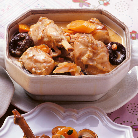 Kaninchen mit Backpflaumen Kaninchen mit Backpflaumen