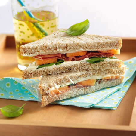 Schinken-Melonen-Tramezzini Schinken-Melonen-Tramezzini