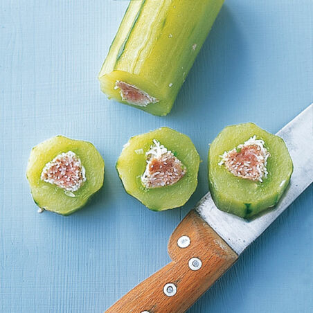 Suppe mit gefüllten Gurken Suppe mit gefüllten Gurken