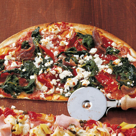 Pizza mit Spinat und Paprika Pizza mit Spinat und Paprika