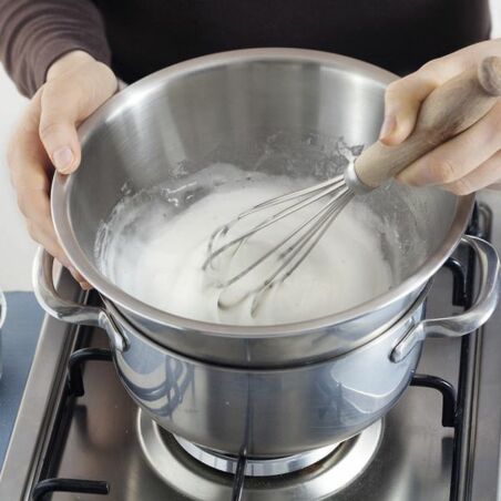 Swiss-Meringue-Buttercreme Swiss-Meringue-Buttercreme