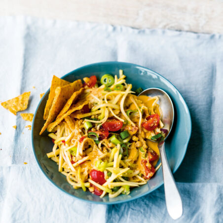 Steckrübensalat mit Erdnuss-Sauce Steckrübensalat mit Erdnuss-Sauce