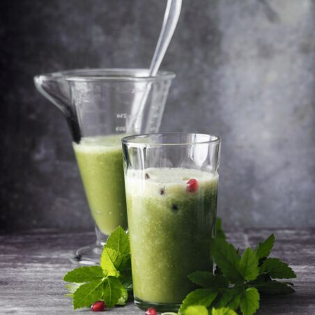 Entgiften für jedermann mit Aloe vera, Granatapfel und Giersch Entgiften für jedermann mit Aloe vera, Granatapfel und Giersch