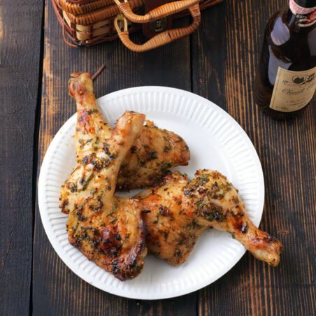 Würzige Hähnchenkeulen Würzige Hähnchenkeulen