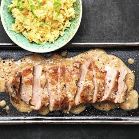 Steaks in Erdnuss-Sauce Steaks in Erdnuss-Sauce