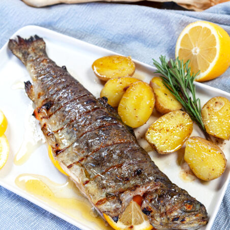 Gegrillte Forelle Gegrillte Forelle