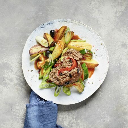 Röstpaprika-Hackroulade Röstpaprika-Hackroulade