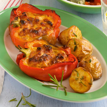 Gefüllte Paprikaschoten Gefüllte Paprikaschoten
