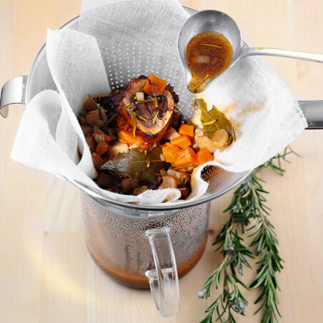 Grundrezept Braune Kraftsauce Grundrezept Braune Kraftsauce