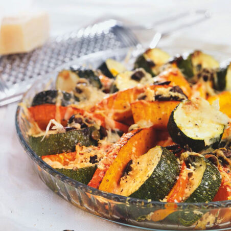 Ofenkürbis mit Zucchini Ofenkürbis mit Zucchini