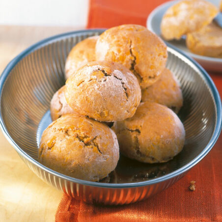 Weizen-Vollkornbrötchen Weizen-Vollkornbrötchen