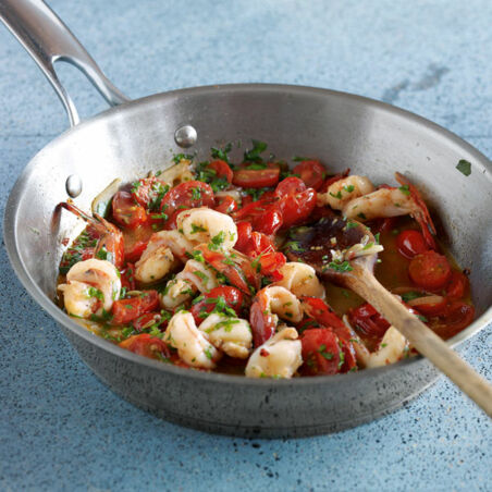 Garnelen in Knoblauch-Tomaten-Sud Garnelen in Knoblauch-Tomaten-Sud