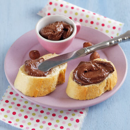 Schokoladen-Nuss-Aufstrich Schokoladen-Nuss-Aufstrich