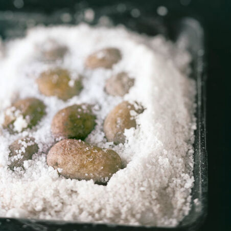 Kartoffeln in der Salzkruste Kartoffeln in der Salzkruste