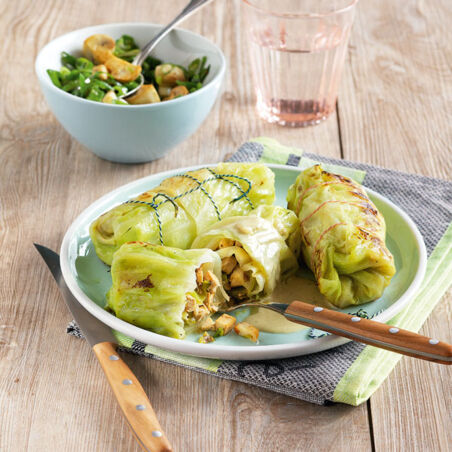 Kleine Spitzkohl-Rouladen Kleine Spitzkohl-Rouladen
