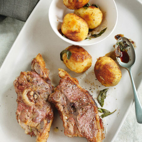 Lammkoteletts mit Balsamicokartoffeln Lammkoteletts mit Balsamicokartoffeln