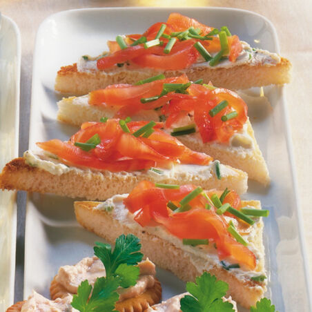 Räucherlachs-Häppchen Räucherlachs-Häppchen