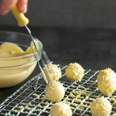 Sahnige Absinth-Kugeln Sahnige Absinth-Kugeln