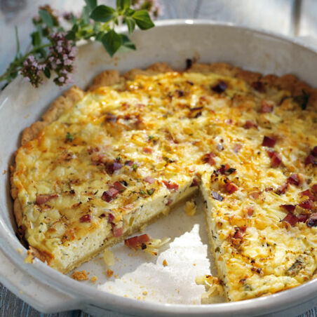 Quarkkuchen mit Zwiebeln und Speck Quarkkuchen mit Zwiebeln und Speck