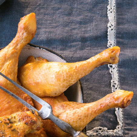 Warmgeräucherte Hähnchenkeulen Warmgeräucherte Hähnchenkeulen