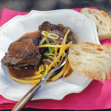 Geschmorte Kalbsbäckchen Geschmorte Kalbsbäckchen