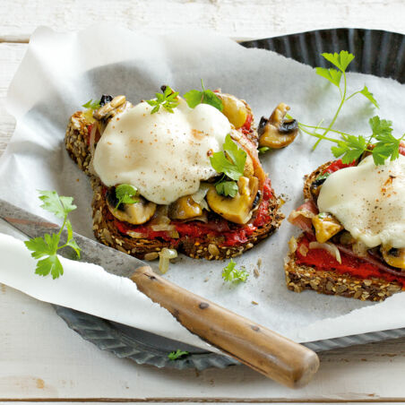 Überbackenes Eiweiß-Abendbrot Überbackenes Eiweiß-Abendbrot