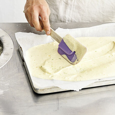 Kleine helle Biskuitböden Kleine helle Biskuitböden